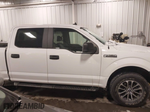 2020 Ford F-150 z VIN 1FTEW1P4XLKE66465, wystawiony jako IAAI lot #41579084 z przebiegiem 126 704 mil mil oraz . Historia ofert i sprzedaży dostępna na DreamBid. Obrazek 13.