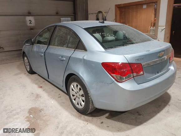 2011 Chevrolet Cruze LT w/1LT with VIN 1G1PF5S90B7260584, listed as a IAAI auction lot 41824543 with 177,313 mi miles. Bid and sale history available at carsss.com. Image 3.
