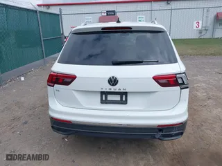 2022 Volkswagen Tiguan SE with VIN 3VV3B7AX0NM168531, listed as a IAAI auction lot 41879481 with 56,022 mi miles. Bid and sale history available at carsss.com. Image 16.
