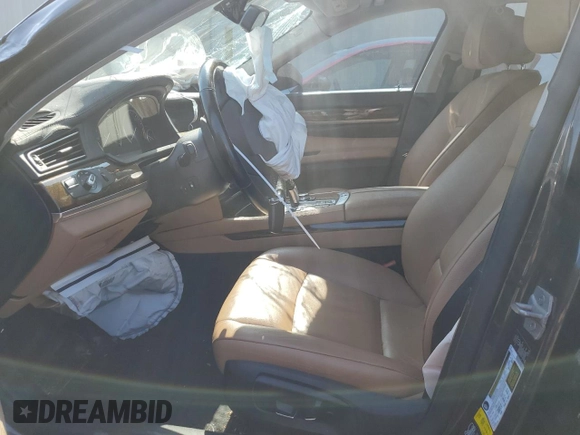 2013 BMW 7 Series 740Li xDrive с VIN WBAYF4C5XDDE23604, выставлен на аукционе Copart как лот 54978735 с пробегом 119 778 миль миль и Списание • Salvage title. История ставок и продаж доступна на DreamBid. Изображение 7.