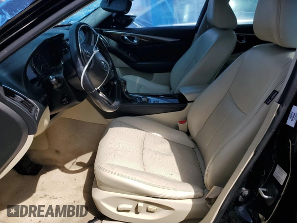 2015 Infiniti Q50 Premium with VIN JN1BV7AR4FM390914, listed as a Copart auction lot 50402405 with 142,605 mi miles and Salvage Title. Bid and sale history available at DreamBid. Image 7.