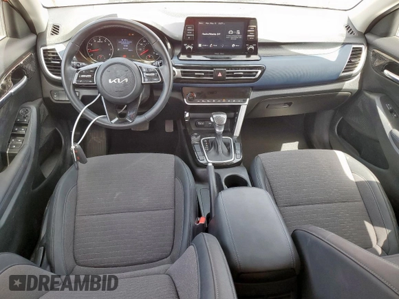2023 Kia Seltos S with VIN KNDEU2AAXP7373786, listed as a Copart auction lot 57609165 with 6,524 mi miles and Clean title. Bid and sale history available at DreamBid. Image 8.