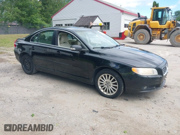 2008 Volvo S80 3.2L with VIN YV1AS982881065283, listed as a IAAI auction lot 42556767 with 152,728 mi miles and . Bid and sale history available at DreamBid. Image 1.