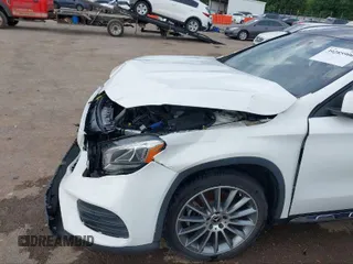 2019 Mercedes-Benz GLA 250 z VIN WDCTG4EB5KU015478, wystawiony jako IAAI lot #41488368 z przebiegiem Nie podano mil oraz . Historia ofert i sprzedaży dostępna na DreamBid. Obrazek 6.