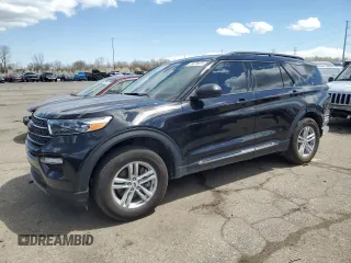 2023 Ford Explorer XLT z VIN 1FMSK8DH7PGB87686, wystawiony jako Copart lot #53470075 z przebiegiem 13 831 mil mil oraz Szkoda całkowita • Salvage title. Historia ofert i sprzedaży dostępna na DreamBid. Obrazek 1.