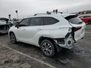 2022 Toyota Highlander Hybrid XLE z VIN 5TDHBRCH8NS538890, wystawiony jako Copart lot #48402615 z przebiegiem 48 225 mil mil oraz Szkoda całkowita • Salvage title. Historia ofert i sprzedaży dostępna na DreamBid. Obrazek 2.