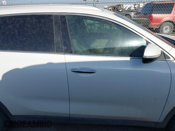 2017 Kia Sorento EX with VIN 5XYPH4A50HG294904, listed as a IAAI auction lot 42536961 with 117,164 mi miles and . Bid and sale history available at DreamBid. Image 13.