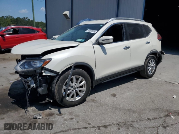 2020 Nissan Rogue SV z VIN JN8AT2MV7LW124124, wystawiony jako Copart lot #57997955 z przebiegiem 76 454 mil mil oraz Nie do naprawy • Non repairable. Historia ofert i sprzedaży dostępna na DreamBid. Obrazek 1.