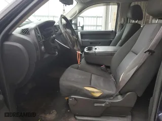 2010 Chevrolet Silverado 1500 LT with VIN 3GCRKSE39AG148533, listed as a Copart auction lot 47016725 with 225,159 mi miles and Salvage Title. Bid and sale history available at carsss.com. Image 7.