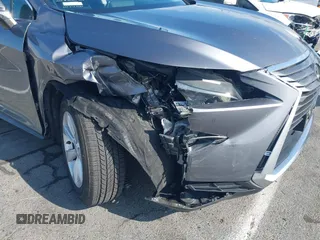 2017 Lexus RX 350 z VIN 2T2ZZMCA2HC077250, wystawiony jako IAAI lot #42642280 z przebiegiem 24 780 mil mil oraz . Historia ofert i sprzedaży dostępna na DreamBid. Obrazek 6.