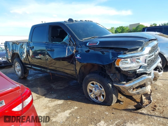 2024 Ram 2500 Tradesman with VIN 3C6UR5CL3RG221120, listed as a IAAI auction lot 42153161 with 6,829 mi miles and . Bid and sale history available at DreamBid. Image 14.