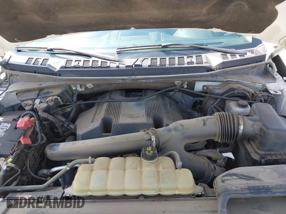 2020 Ford F-150 XL z VIN 1FTFW1E49LKE65329, wystawiony jako IAAI lot #42436835 z przebiegiem 53 581 mil mil oraz . Historia ofert i sprzedaży dostępna na DreamBid. Obrazek 10.