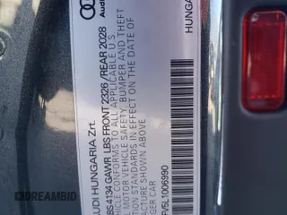 2020 Audi TTS z VIN TRUA1AFV5L1006990, wystawiony jako Copart lot #47334114 z przebiegiem 41 063 mil mil oraz . Historia ofert i sprzedaży dostępna na DreamBid. Obrazek 13.