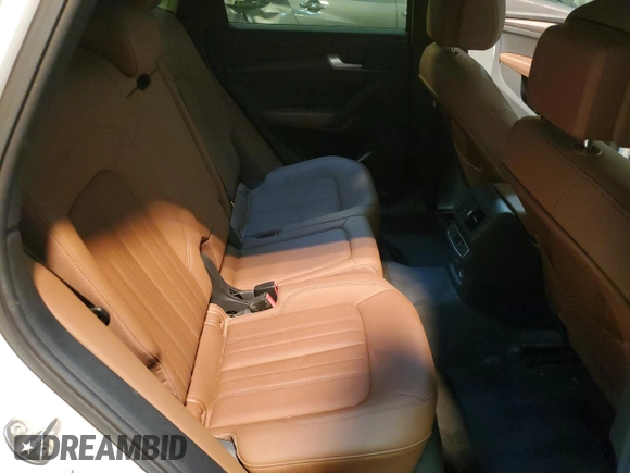 2022 Audi Q5 S line Premium z VIN WA1GAAFY6N2030009, wystawiony jako Copart lot #47274395 z przebiegiem 42 569 mil mil oraz Szkoda całkowita • Salvage title. Historia ofert i sprzedaży dostępna na DreamBid. Obrazek 11.