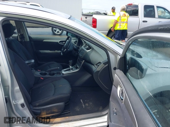 2013 Nissan Sentra FE+ S with VIN 3N1AB7AP5DL609003, listed as a IAAI auction lot 42107695 with 117,951 mi miles and . Bid and sale history available at DreamBid. Image 5.