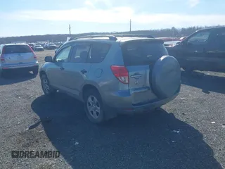 2007 Toyota RAV4 with VIN JTMZD33V275059326, listed as a IAAI auction lot 41609691 with 247,482 mi miles. Bid and sale history available at carsss.com. Image 3.