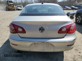 2009 Volkswagen CC Luxury z VIN WVWHL73C39E557493, wystawiony jako Copart lot #50657935 z przebiegiem 180 607 mil mil oraz Czysty tytuł • Clean title. Historia ofert i sprzedaży dostępna na DreamBid. Obrazek 6.