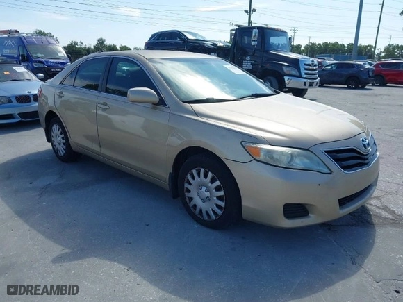 2011 Toyota Camry LE with VIN 4T1BF3EK2BU181614, listed as a IAAI auction lot 41916049 with 132,694 mi miles. Bid and sale history available at carsss.com. Image 1.