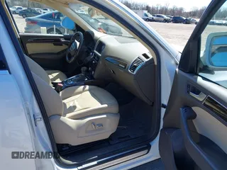 2013 Audi Q5 Premium Plus with VIN WA1LFAFP7DA071146, listed as a IAAI auction lot 41893809 with 174,106 mi miles. Bid and sale history available at carsss.com. Image 5.