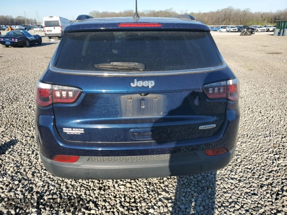 2018 Jeep Compass Latitude with VIN 3C4NJCBB0JT318692, listed as a Copart auction lot 49394515 with 0 mi miles and Salvage Title. Bid and sale history available at carsss.com. Image 6.