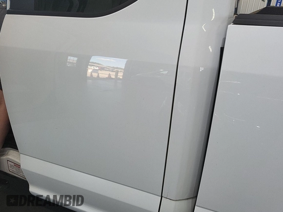 2015 Ford F-150 XLT with VIN 1FTEX1EP3FKD31763, listed as a IAAI auction lot 42796150 with 168,362 mi miles and . Bid and sale history available at DreamBid. Image 3.