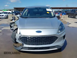 2020 Ford Escape SE z VIN 1FMCU0G67LUA92888, wystawiony jako IAAI lot #42354088 z przebiegiem 77 175 mil mil oraz . Historia ofert i sprzedaży dostępna na DreamBid. Obrazek 13.