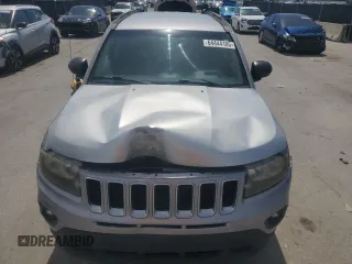 2016 Jeep Compass Sport с VIN 1C4NJCBA6GD561106, выставлен на аукционе Copart как лот 64444105 с пробегом 221 657 миль миль и Списание • Salvage title. История ставок и продаж доступна на DreamBid. Изображение 5.