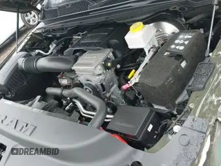 2021 Ram 1500 Lone Star z VIN 1C6SRFFT6MN695393, wystawiony jako IAAI lot #42344282 z przebiegiem 12 796 mil mil oraz . Historia ofert i sprzedaży dostępna na DreamBid. Obrazek 20.