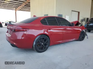 2020 Alfa Romeo Giulia z VIN ZARFAMAN0L7631437, wystawiony jako Copart lot #55608895 z przebiegiem 59 047 mil mil oraz Nie do naprawy • Non repairable. Historia ofert i sprzedaży dostępna na DreamBid. Obrazek 3.