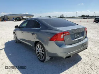 2017 Volvo S60 Inscription with VIN LYV402HK2HB195004, listed as a Copart auction lot 41542193 with 32,633 mi miles. Bid and sale history available at carsss.com. Image 2.
