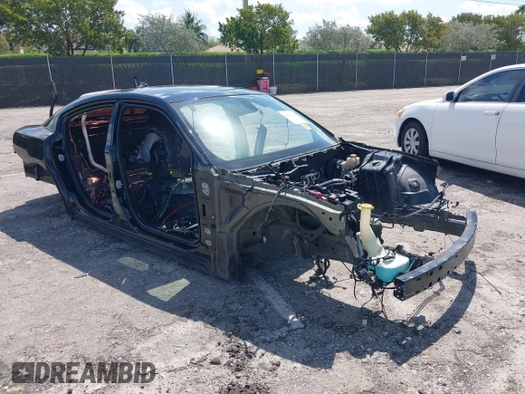 2019 Dodge Charger Scat Pack with VIN 2C3CDXGJ0KH635697, listed as a IAAI auction lot 41924121 with Not Provided miles and . Bid and sale history available at DreamBid. Image 16.