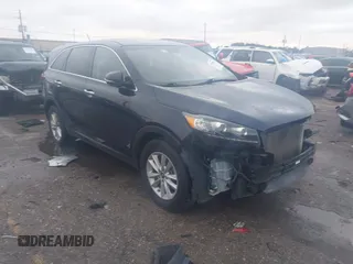 2020 Kia Sorento L with VIN 5XYPG4A31LG699874, listed as a IAAI auction lot 41296086 with 83,177 mi miles. Bid and sale history available at carsss.com. Image 1.