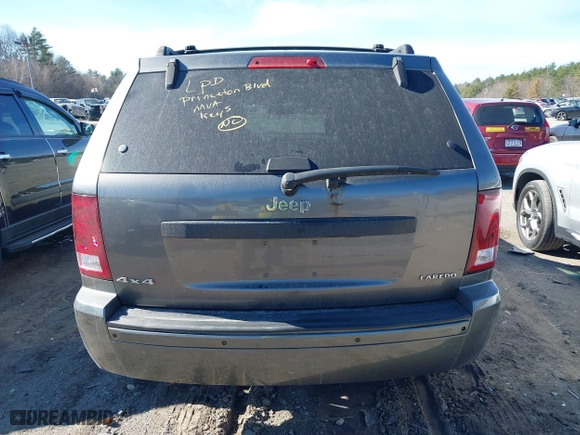 2007 Jeep Grand Cherokee Laredo with VIN 1J8GR48K37C652484, listed as a IAAI auction lot 41909226 with 134,099 mi miles. Bid and sale history available at carsss.com. Image 17.