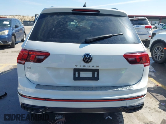 2022 Volkswagen Tiguan SE R-Line Black with VIN 3VVCB7AX9NM009779, listed as a IAAI auction lot 41696952 with Not provided miles and . Bid and sale history available at DreamBid. Image 16.