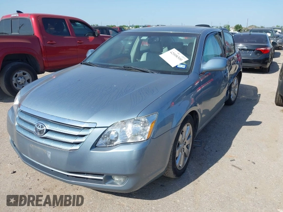 2007 Toyota Avalon XL with VIN 4T1BK36B97U227246, listed as a IAAI auction lot 42008300 with 119,930 mi miles. Bid and sale history available at carsss.com. Image 2.