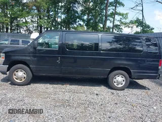 2013 Ford Econoline Passenger XL z VIN 1FBSS3BL5DDA63092, wystawiony jako IAAI lot #42738426 z przebiegiem 524 984 mil mil oraz . Historia ofert i sprzedaży dostępna na DreamBid. Obrazek 14.