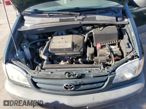 2003 Toyota Sienna LE with VIN 4T3ZF13C13U544539, listed as a Copart auction lot 61351734 with 308,289 mi miles and Salvage Title. Bid and sale history available at carsss.com. Image 12.