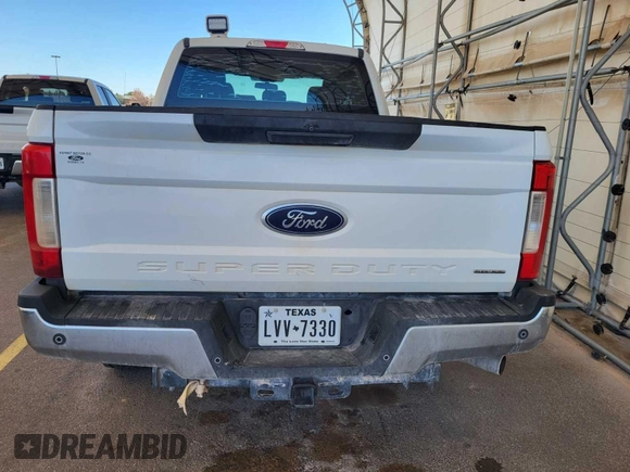 2019 Ford F-250 XL with VIN 1FT7X2B64KEE42034, listed as a IAAI auction lot 42716725 with 170,756 mi miles and . Bid and sale history available at DreamBid. Image 24.