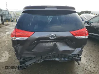 2012 Toyota Sienna LE AAS with VIN 5TDKK3DCXCS205335, listed as a Copart auction lot 51278835 with 112,618 mi miles and Salvage Title. Bid and sale history available at carsss.com. Image 6.