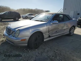 2003 Mercedes-Benz CLK 4.3L with VIN WDBLK70G13T133977, listed as a Copart auction lot 52279065 with 130,459 mi miles and Salvage Title. Bid and sale history available at carsss.com. Image 1.