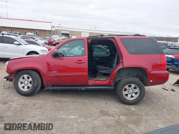 2013 GMC Yukon SLE with VIN 1GKS1AE05DR282419, listed as a IAAI auction lot 41223803 with 183,310 mi miles. Bid and sale history available at carsss.com. Image 15.