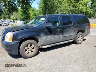 2013 GMC Yukon XL SLT z VIN 1GKS2KE79DR102133, wystawiony jako Copart lot #59196495 z przebiegiem 425 584 mil mil oraz Czysty tytuł • Clean title. Historia ofert i sprzedaży dostępna na DreamBid. Obrazek 1.