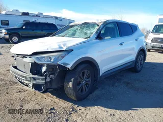 2013 Hyundai Santa Fe Sport z VIN 5XYZT3LB2DG021803, wystawiony jako IAAI lot #41195838 z przebiegiem Nie podano mil oraz . Historia ofert i sprzedaży dostępna na DreamBid. Obrazek 2.