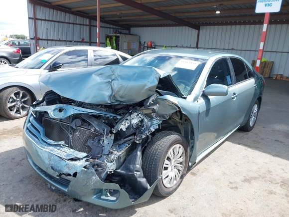 2010 Toyota Camry with VIN 4T1BF3EK2AU515851, listed as a IAAI auction lot 41913339 with 119,431 mi miles. Bid and sale history available at carsss.com. Image 6.