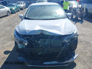 2024 Nissan Versa SV z VIN 3N1CN8EV4RL904065, wystawiony jako IAAI lot #41793991 z przebiegiem 2 742 mil mil oraz . Historia ofert i sprzedaży dostępna na DreamBid. Obrazek 13.