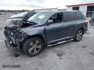 2012 Toyota Highlander Limited with VIN 5TDYK3EH5CS065327, listed as a IAAI auction lot 41624847 with 187,059 mi miles. Bid and sale history available at carsss.com. Image 17.