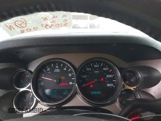 2013 Chevrolet Silverado 1500 LT with VIN 3GCPKSE71DG300433, listed as a IAAI auction lot 41769366 with 210,857 mi miles. Bid and sale history available at carsss.com. Image 7.