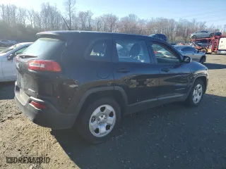 2017 Jeep Cherokee Sport with VIN 1C4PJLAB7HW662549, listed as a Copart auction lot 49838555 with 133,539 mi miles and Clean Title. Bid and sale history available at carsss.com. Image 3.