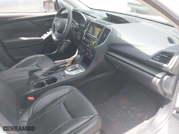 2017 Subaru Impreza Premium with VIN 4S3GTAD67H3748698, listed as a IAAI auction lot 39917558 with 56,945 mi miles. Bid and sale history available at carsss.com. Image 5.