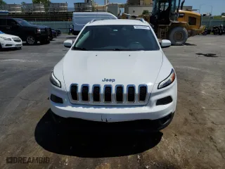 2017 Jeep Cherokee Latitude with VIN 1C4PJLCB4HW535741, listed as a Copart auction lot 66332684 with 118,692 mi miles and Salvage Title. Bid and sale history available at carsss.com. Image 5.